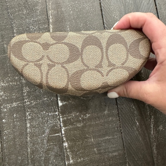 COACH Hard Shell‎ Hinged Sunglasses Case Brown/Tan - Picture 3 of 9